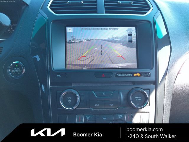 Used 2017 Ford Explorer XLT w/ Equipment Group 202A FWD image 10