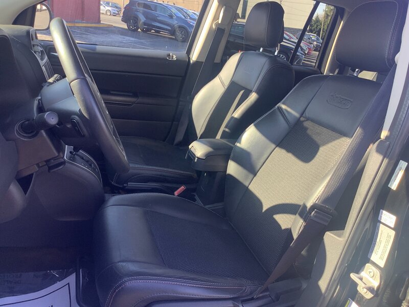 Used 2017 Jeep Compass 75th Anniversary w/ Power Value Group AWD/4WD image 26