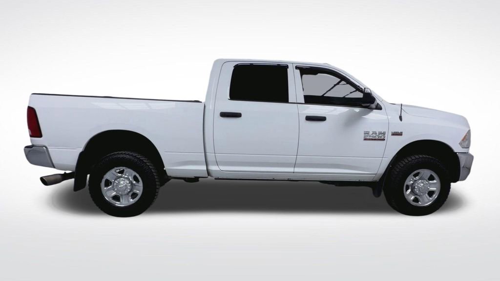 Used 2018 RAM 2500 Tradesman w/ Chrome Appearance Group AWD/4WD image 9
