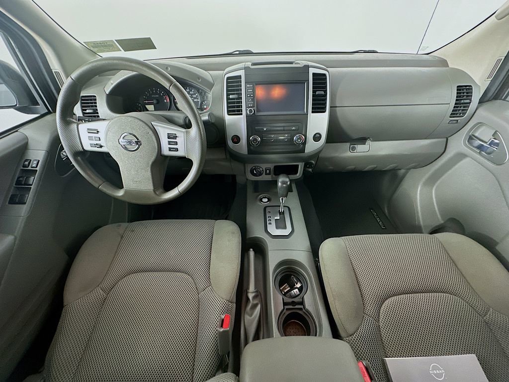 Used 2021 Nissan Frontier SV w/ SV Utility Package AWD/4WD image 10