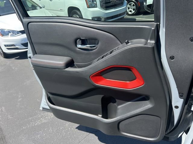 Used 2022 Nissan Frontier Pro-X RWD image 29