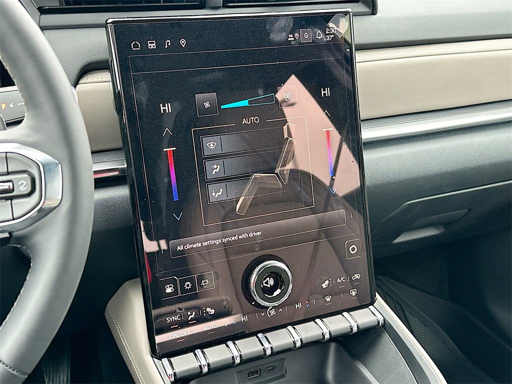 New 2026 GMC Terrain Elevation w/ Elevation Premium Package image 14