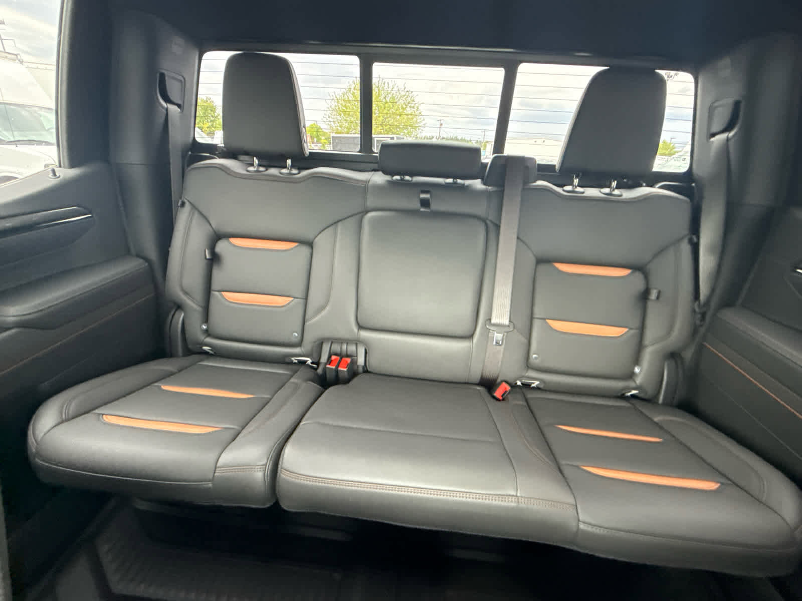 New 2026 GMC Sierra 1500 AT4 w/ AT4 Premium Package AWD/4WD image 42