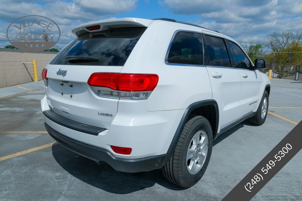 Used 2015 Jeep Grand Cherokee Laredo w/ Quick Order Package 23E AWD/4WD image 3