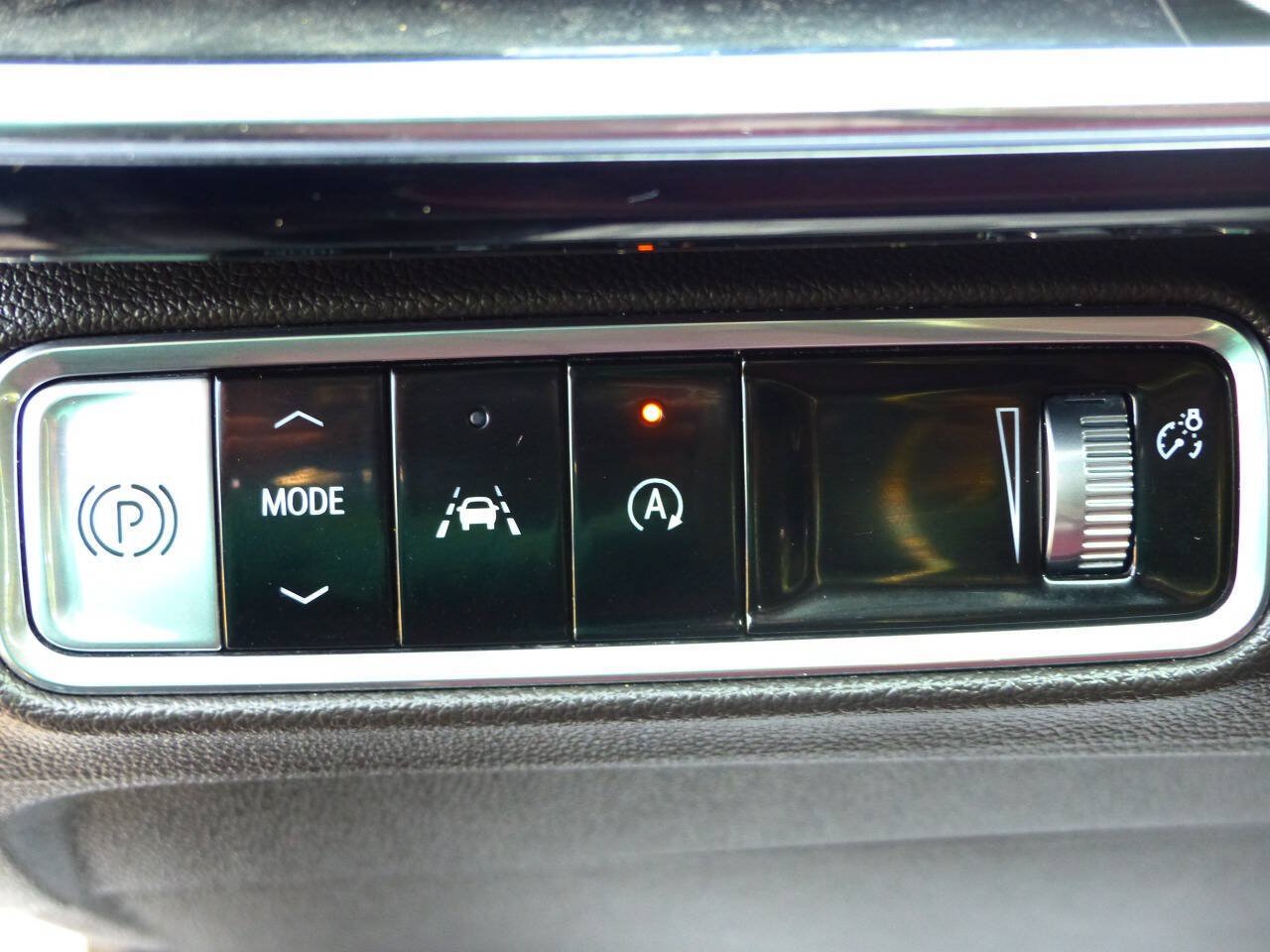 Used 2024 Buick Envision Sport Touring AWD/4WD image 31