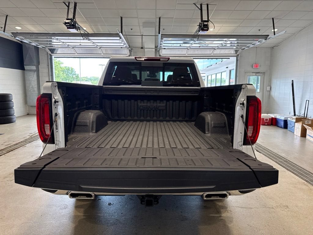 New 2026 GMC Sierra 1500 SLT w/ SLT Premium Plus Package AWD/4WD image 19