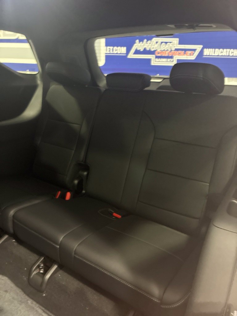 New 2027 Chevrolet Traverse LT w/ Enhanced Driving Package FWD image 39