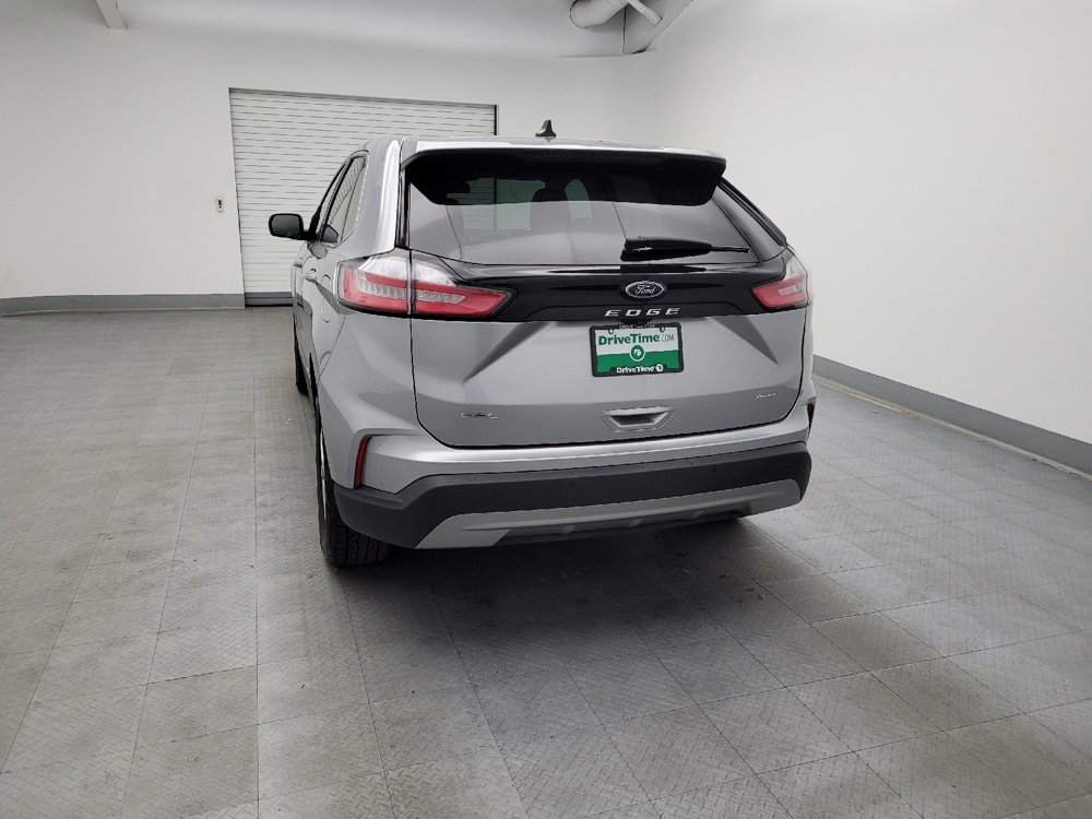 Used 2024 Ford Edge SEL image 6
