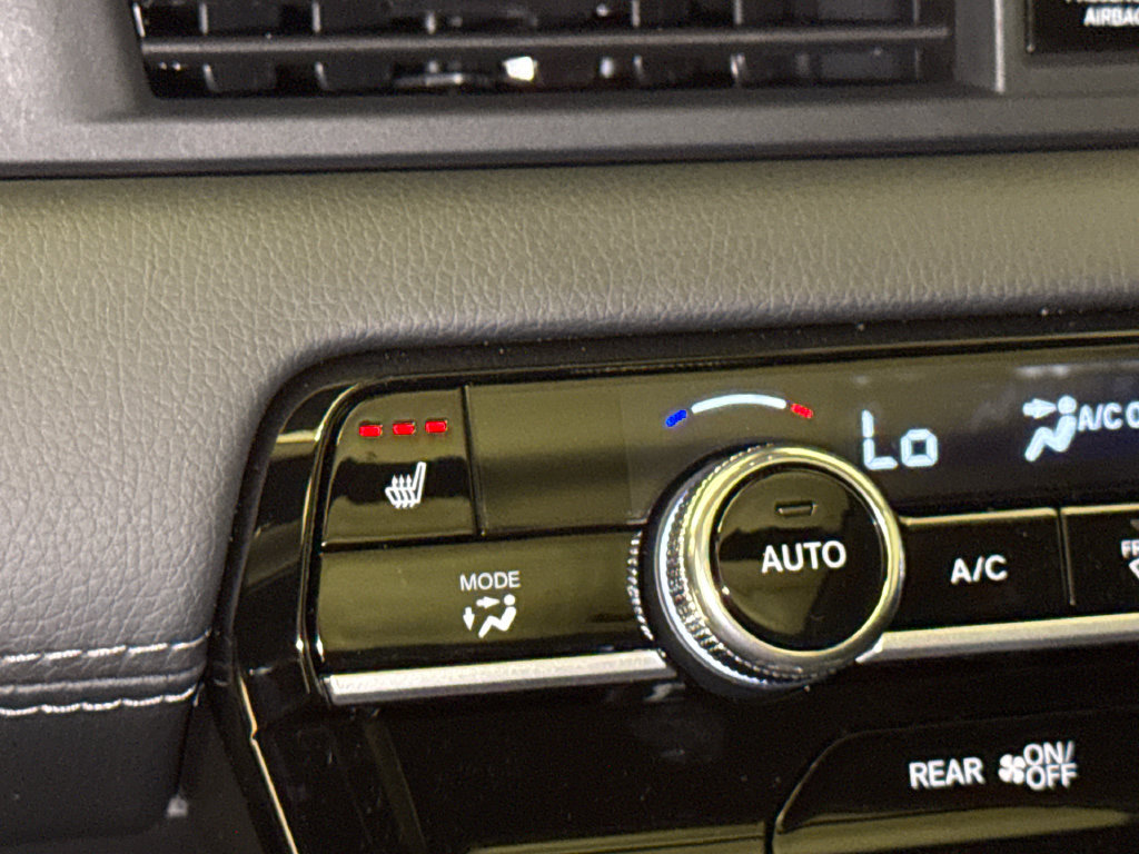 New 2026 Honda Pilot Touring image 29