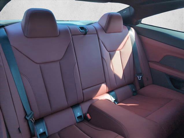 Used 2025 BMW 440i xDrive Coupe w/ Premium Package image 23