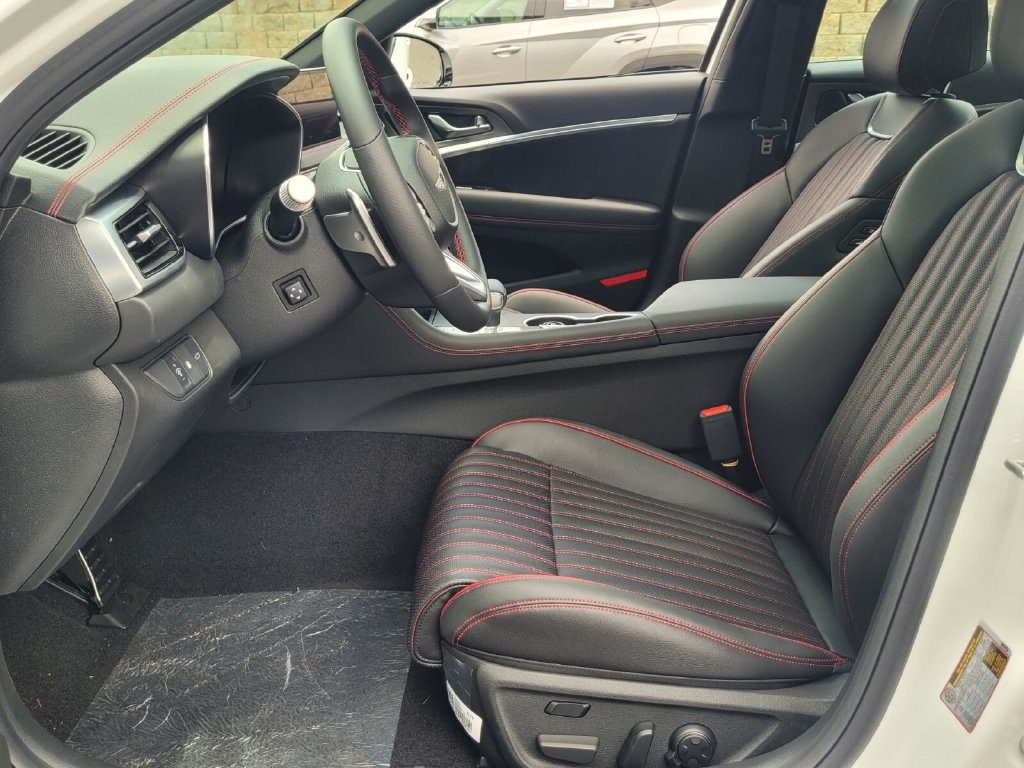 New 2026 Genesis G70 3.3T Sport Prestige RWD image 13