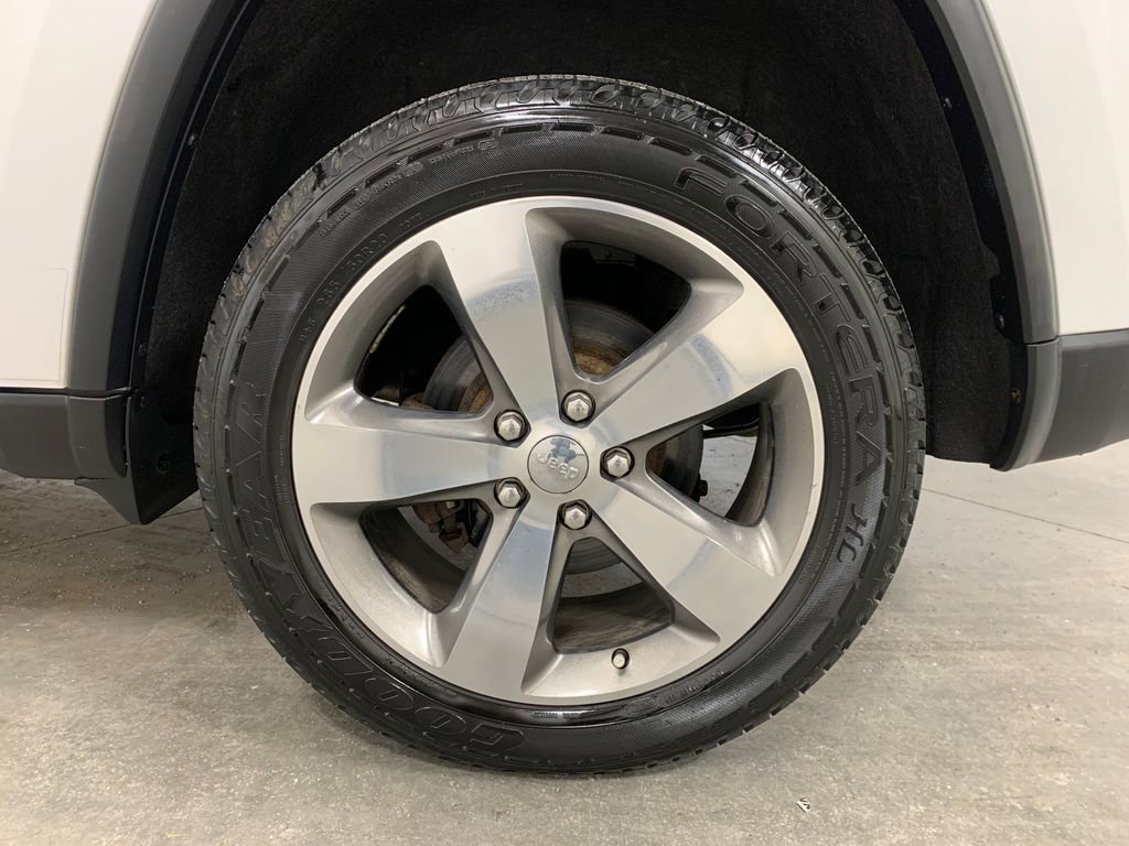 Used 2014 Jeep Grand Cherokee Limited image 4