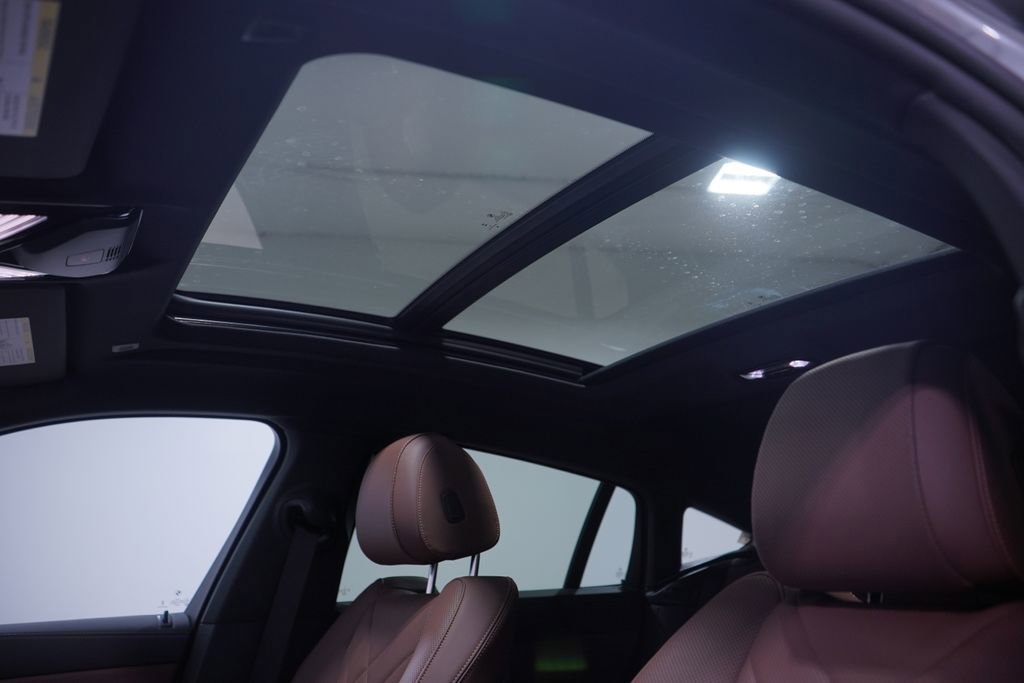 New 2026 BMW X6 xDrive40i w/ Premium Package AWD/4WD image 8