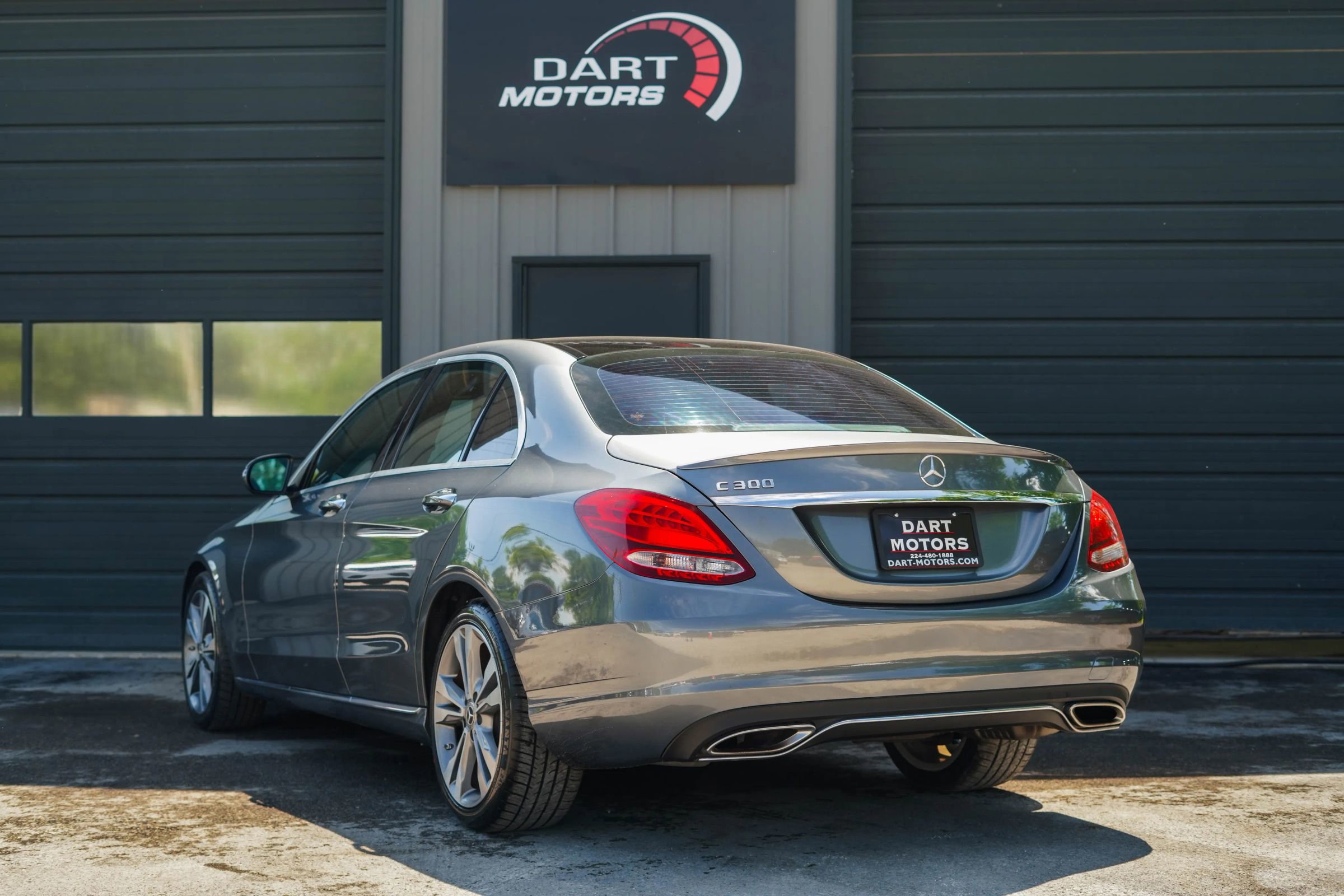 Used 2018 Mercedes-Benz C 300 Sedan image 5