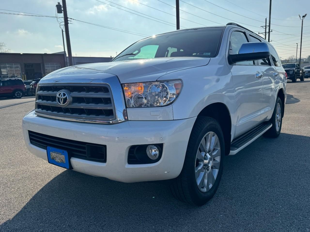 Used 2014 Toyota Sequoia Platinum image 7