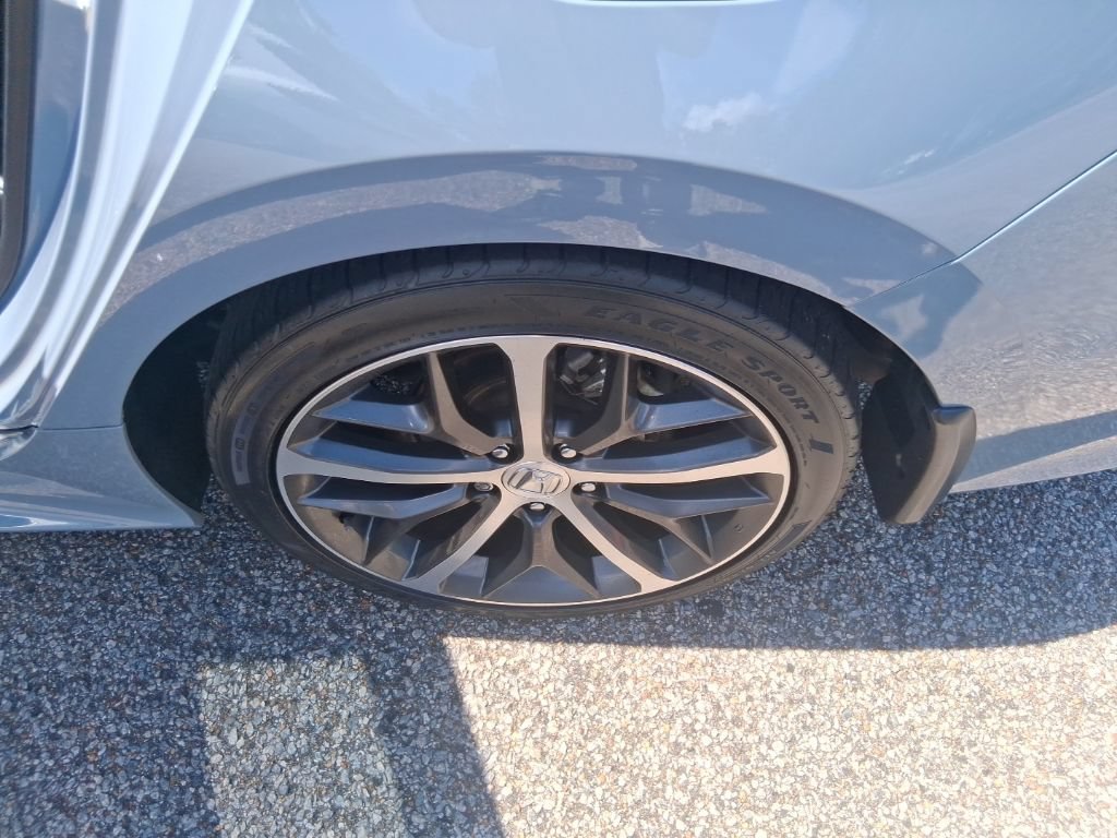 Used 2022 Honda Civic Touring image 16