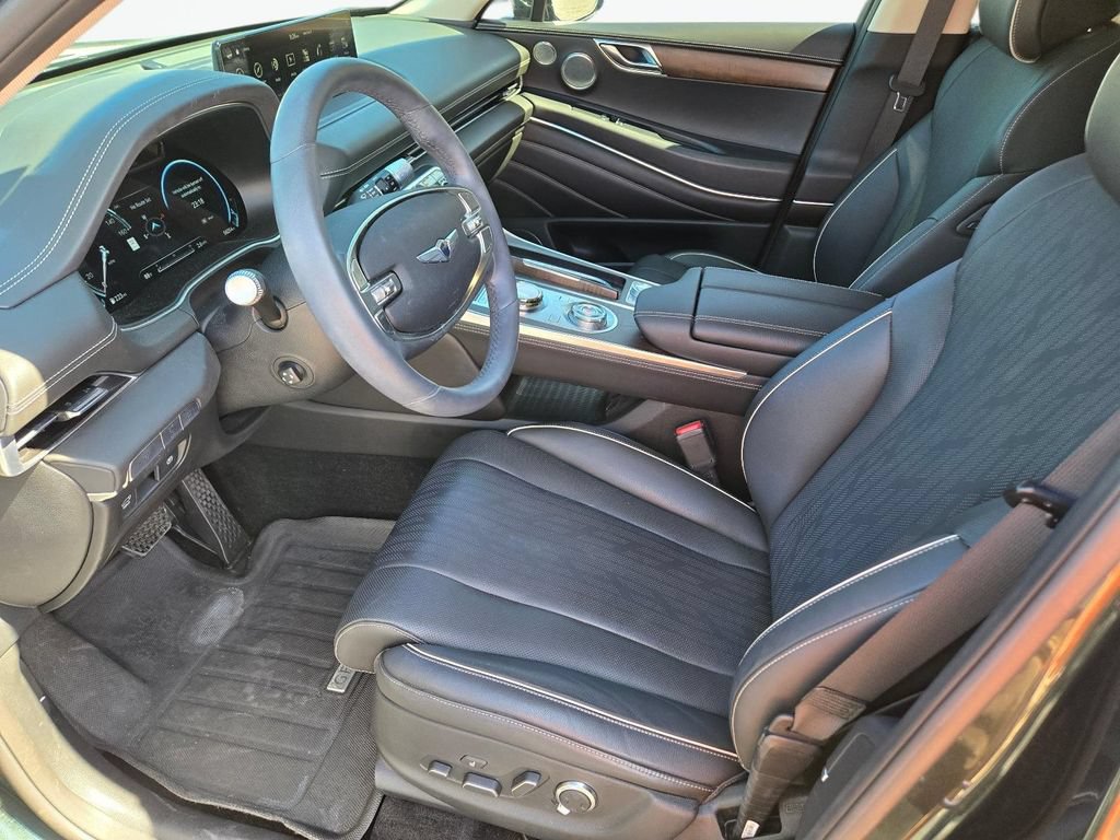 Used 2023 Genesis GV80 2.5T w/ Prestige 20" Package AWD/4WD image 15