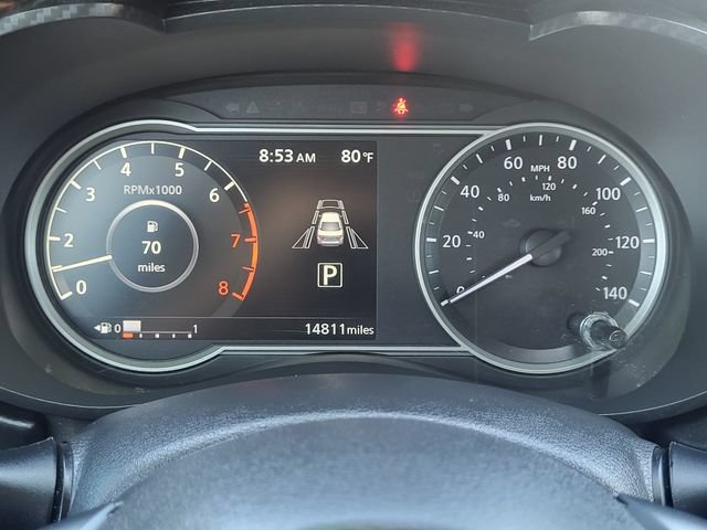 Certified 2024 Nissan Versa SR w/ Electronics Package FWD image 10