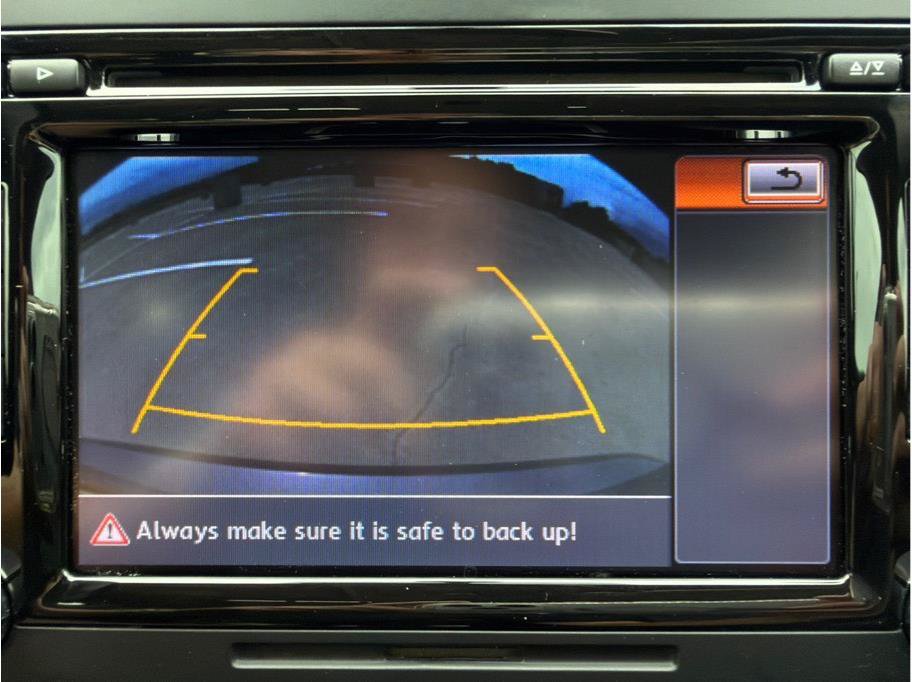 Used 2014 Volkswagen Passat 1.8T SE FWD image 20