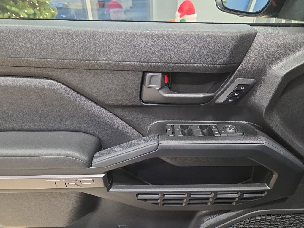 New 2025 Toyota 4Runner TRD Off-Road Premium image 11
