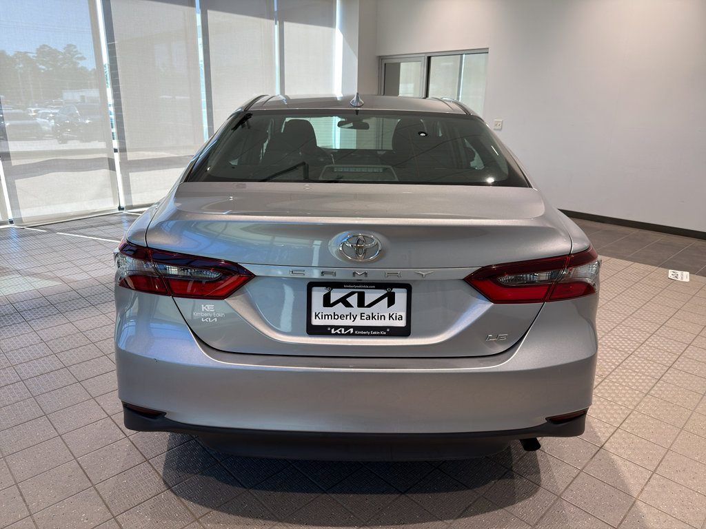 Used 2023 Toyota Camry LE image 4