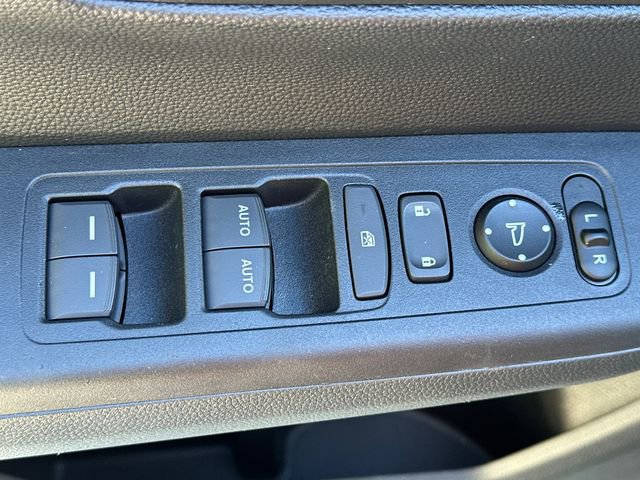 Used 2025 Honda CR-V EX image 25