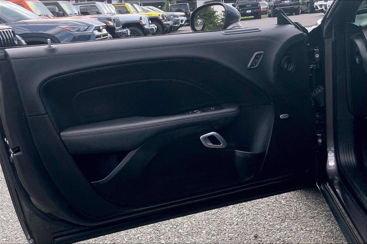 Certified 2023 Dodge Challenger GT w/ Plus Package RWD image 18