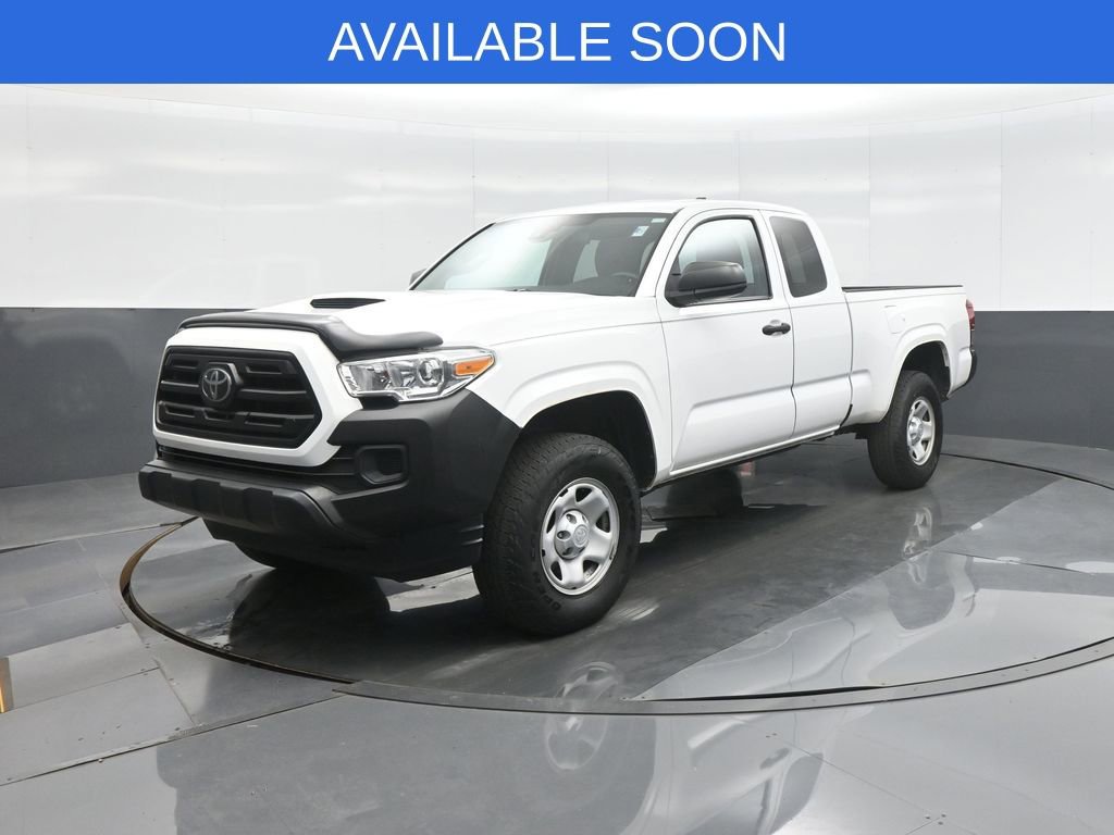 Used 2019 Toyota Tacoma SR image 3