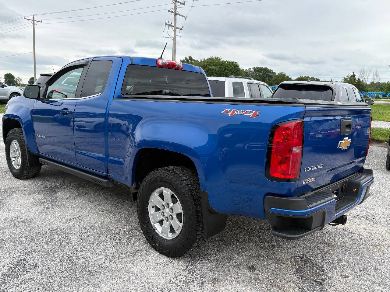 Used 2020 Chevrolet Colorado W/T w/ WT Convenience Package AWD/4WD image 4