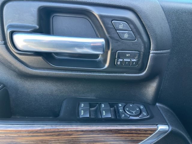 Used 2020 Chevrolet Silverado 2500 High Country w/ Z71 Off-Road Package image 16