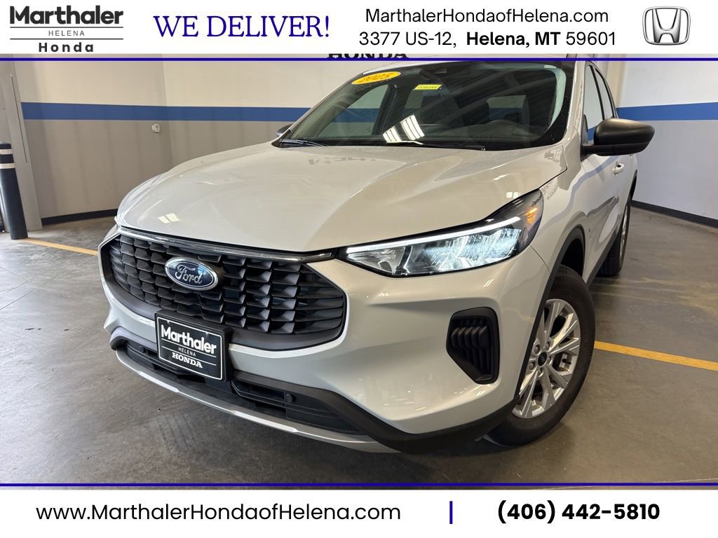 Used 2025 Ford Escape Active AWD/4WD image 1