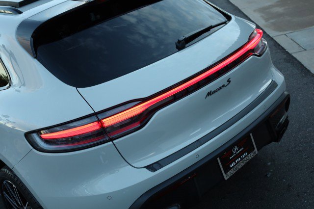 Used 2023 Porsche Macan S image 65