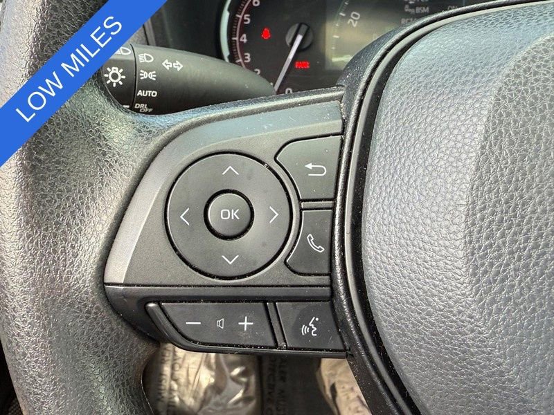 Used 2023 Toyota RAV4 XLE w/ Convenience Package image 18