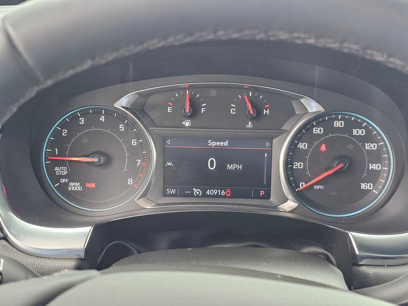 Used 2023 Chevrolet Traverse LT FWD image 25