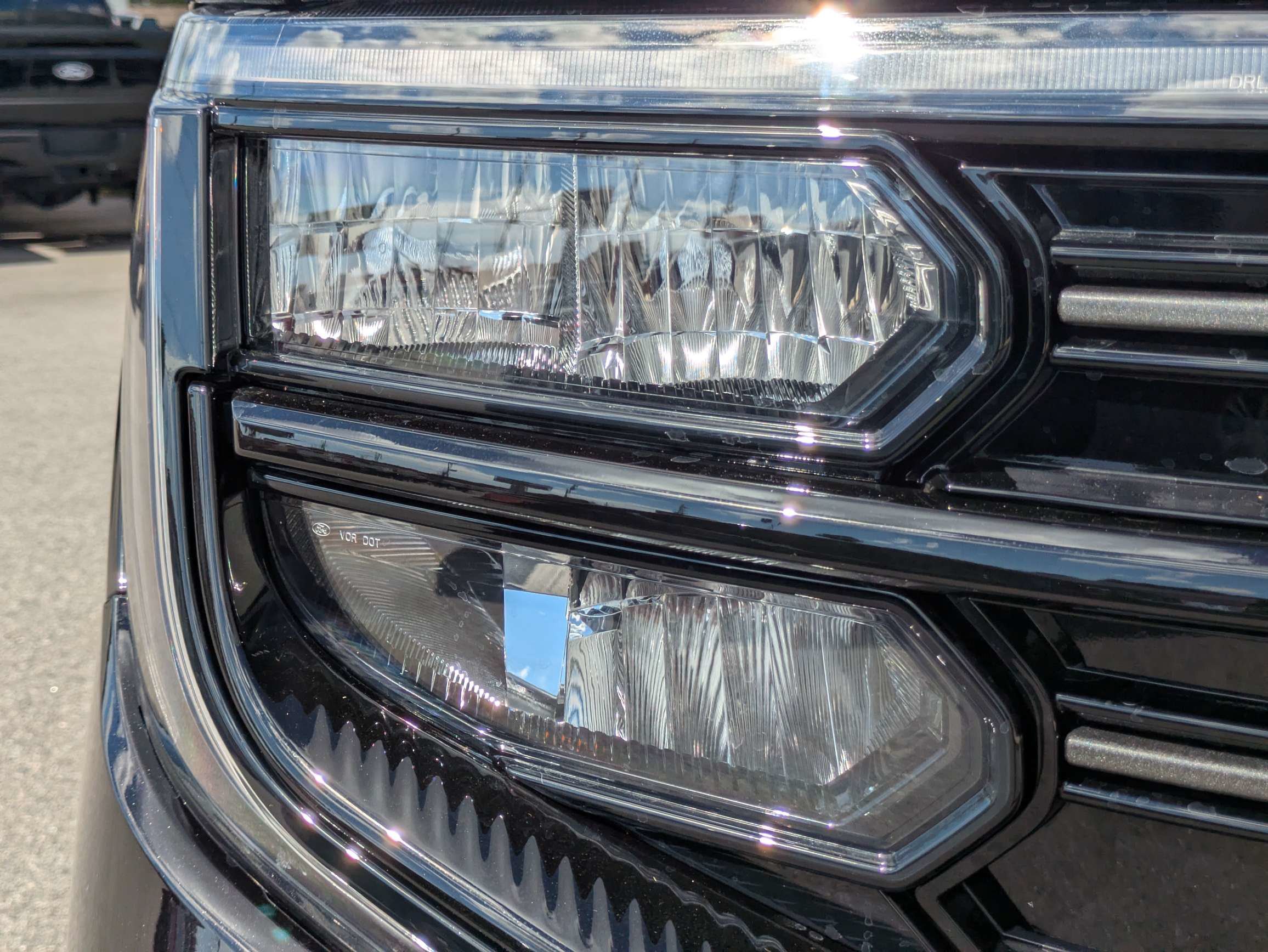 New 2027 Ford Expedition Max Platinum w/ Stealth Appearance Package RWD image 10