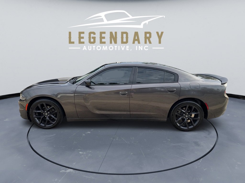 Used 2021 Dodge Charger SXT w/ Blacktop Package image 8