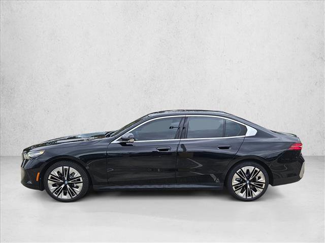 Used 2026 BMW 530i w/ Premium Package image 8