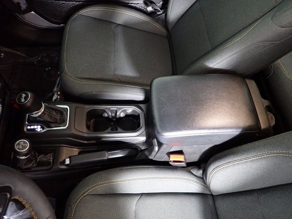 Used 2024 Jeep Wrangler Unlimited w/ Convenience Group image 25