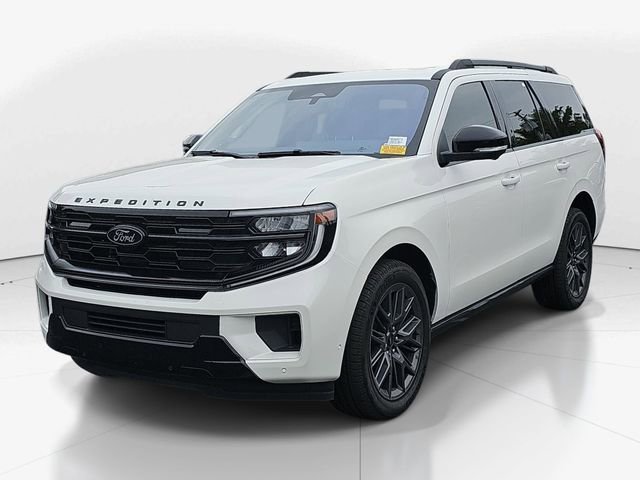 Used 2025 Ford Expedition Platinum w/ Stealth Performance Package AWD/4WD image 7