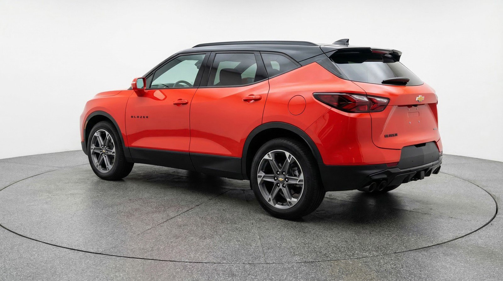 Used 2025 Chevrolet Blazer LT image 6