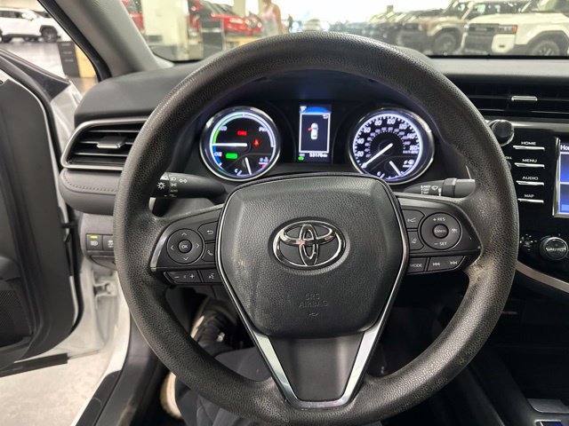 Used 2020 Toyota Camry LE FWD image 13