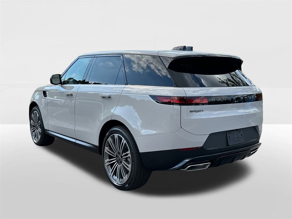 New 2025 Land Rover Range Rover Sport SE image 2