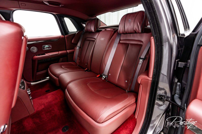 Used 2022 Rolls-Royce Ghost Black Badge image 51