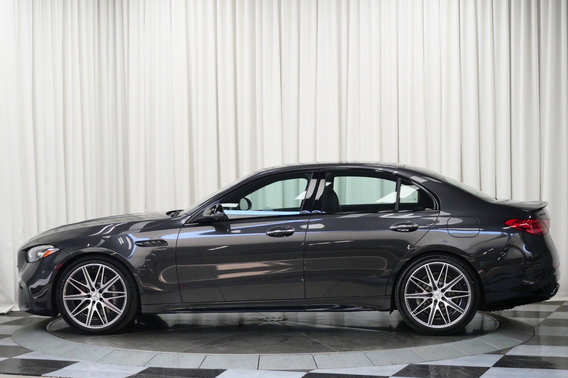 Used 2024 Mercedes-Benz C 63 AMG S image 6