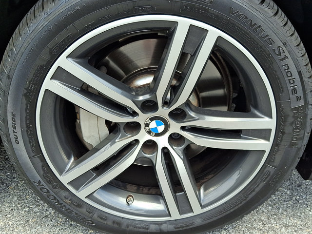 Used 2023 BMW 530i xDrive w/ Premium Package AWD/4WD image 8