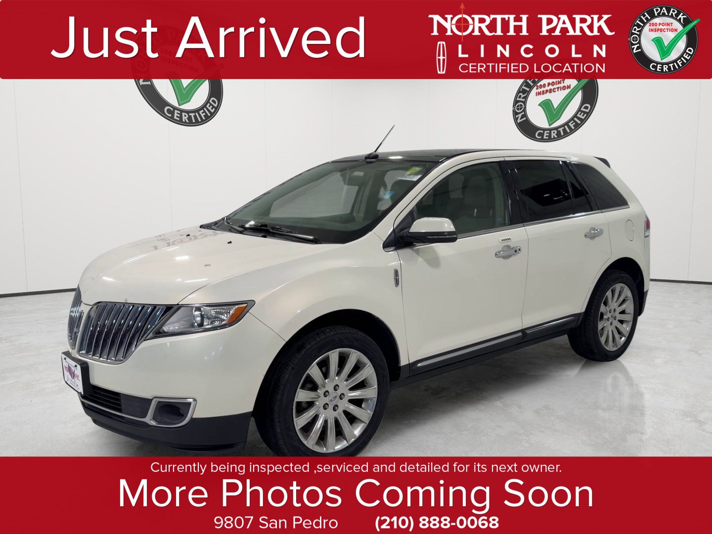 Used 2012 Lincoln MKX FWD image 1