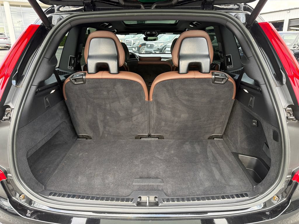 Used 2023 Volvo XC90 B6 Plus AWD/4WD image 18