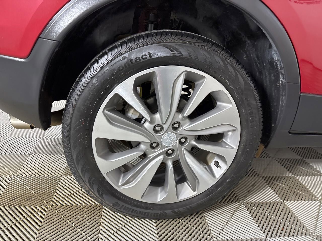 Used 2020 Buick Encore Preferred image 30