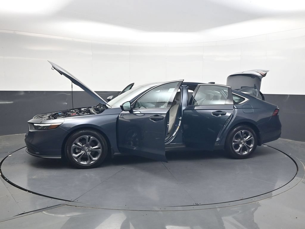 Used 2023 Honda Accord EX image 39