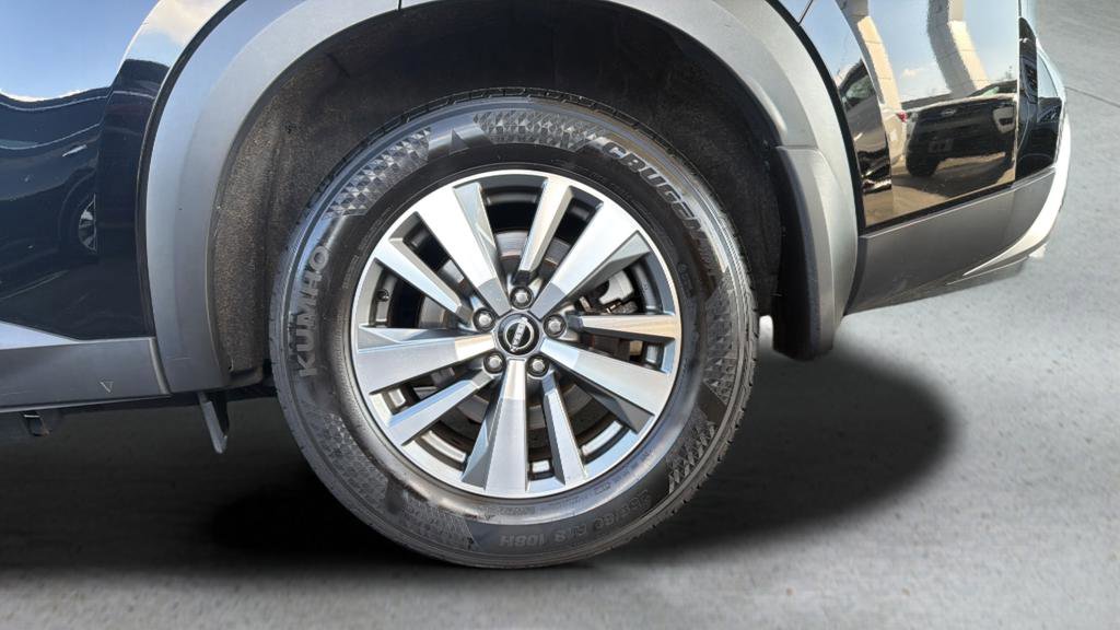 Certified 2024 Nissan Pathfinder SL image 15